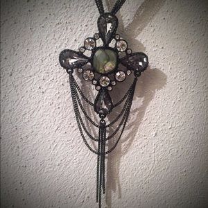 Black chain / rhinestone necklace